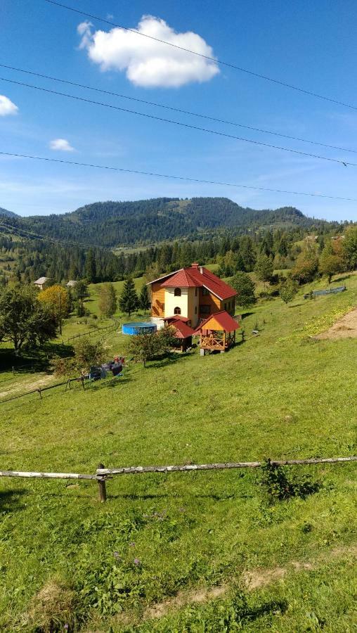 Zacharovany Karpaty Slavske Exterior foto